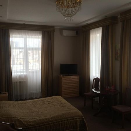 Altyn Adam Hotel Παβλοντάρ Εξωτερικό φωτογραφία