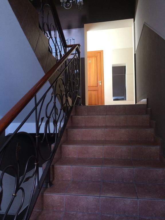 Altyn Adam Hotel Παβλοντάρ Δωμάτιο φωτογραφία